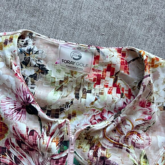 Foray Golf Dress - Picture 3 of 4